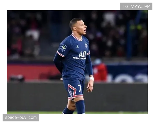 姆巴佩确认膝部轻伤，将缺席法国队本月两场友谊赛